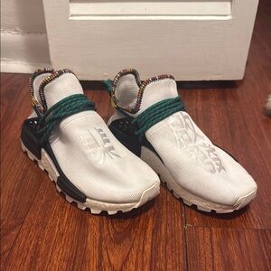 Size M6 or W7.5 - adidas NMD Human Race x Pharrell Inspiration Pack 2018